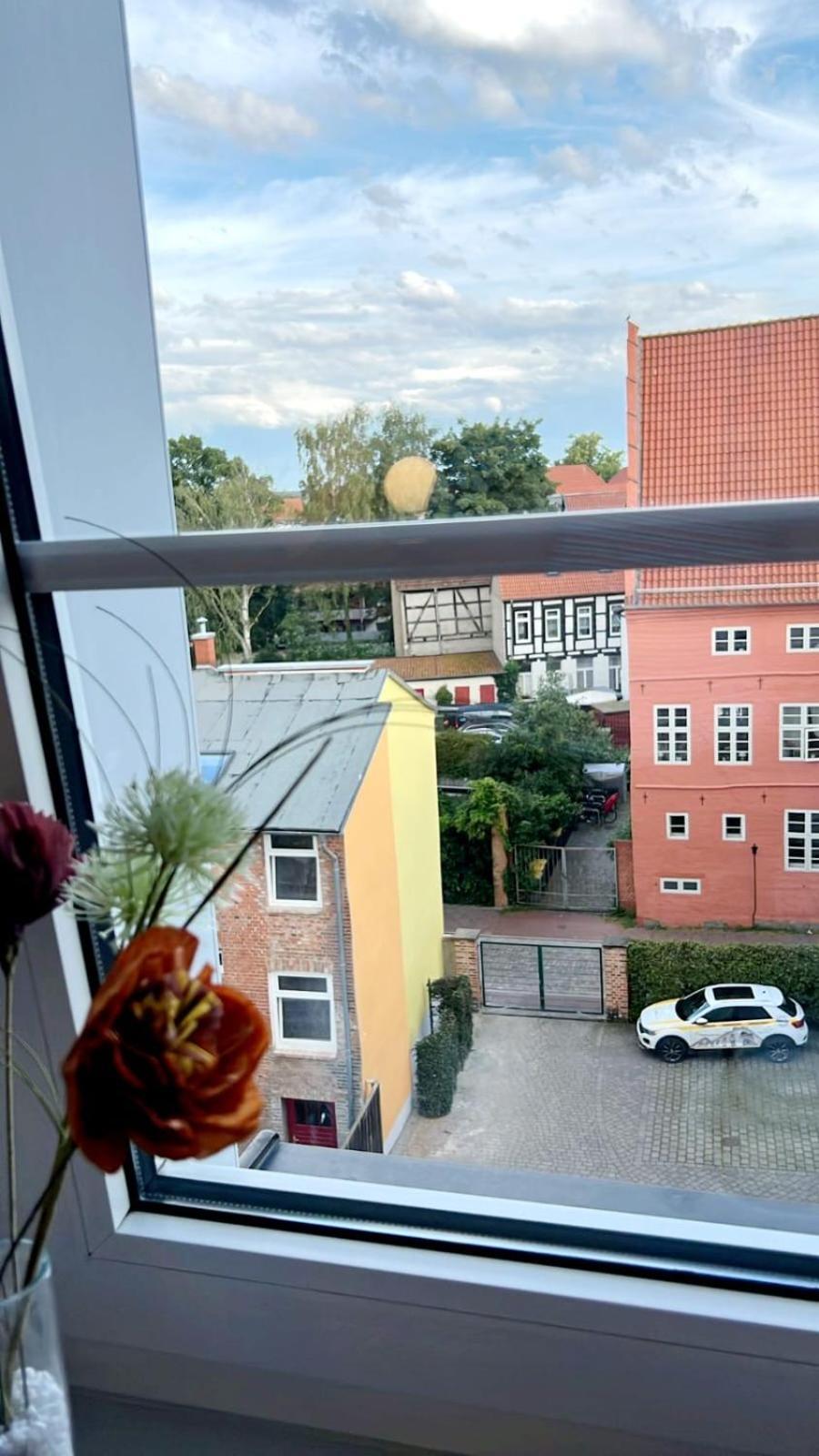 Private Room Central Güstrow Exterior foto